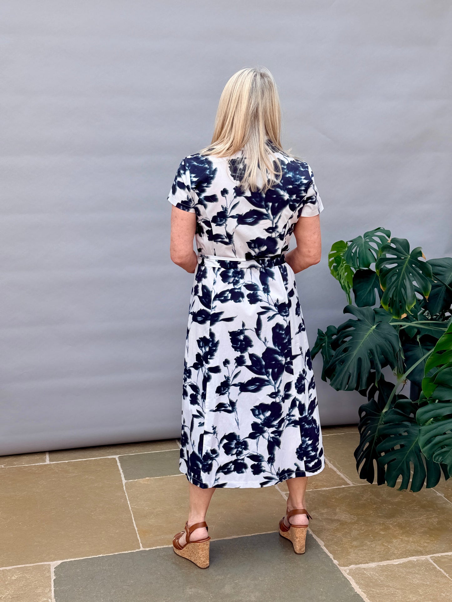 White Blue Flower Blur Dress 261147