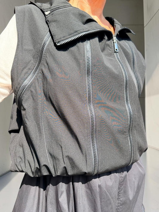 Black Zip Vest H2003
