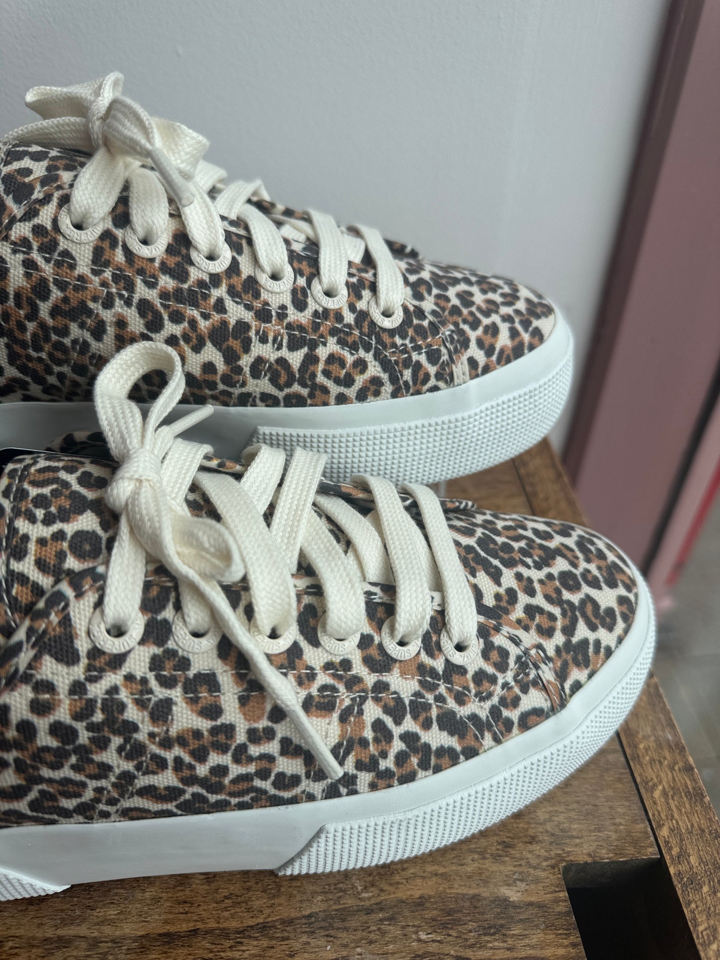 Leopard Platform 3740