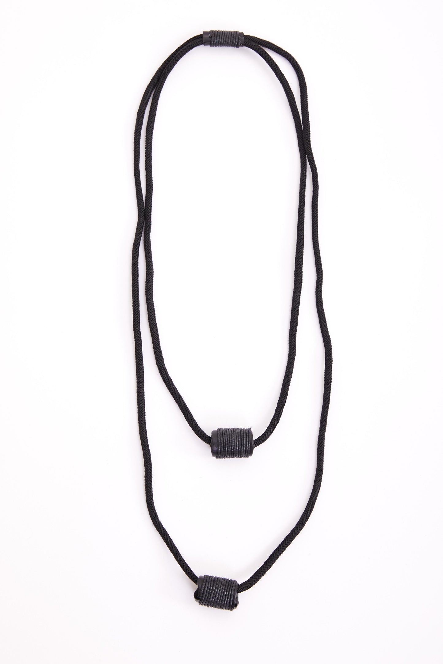 Necklace Black 320