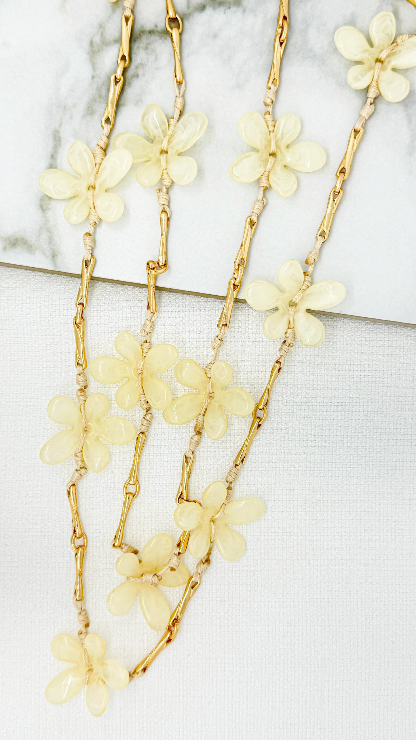 Necklace 4871 WH