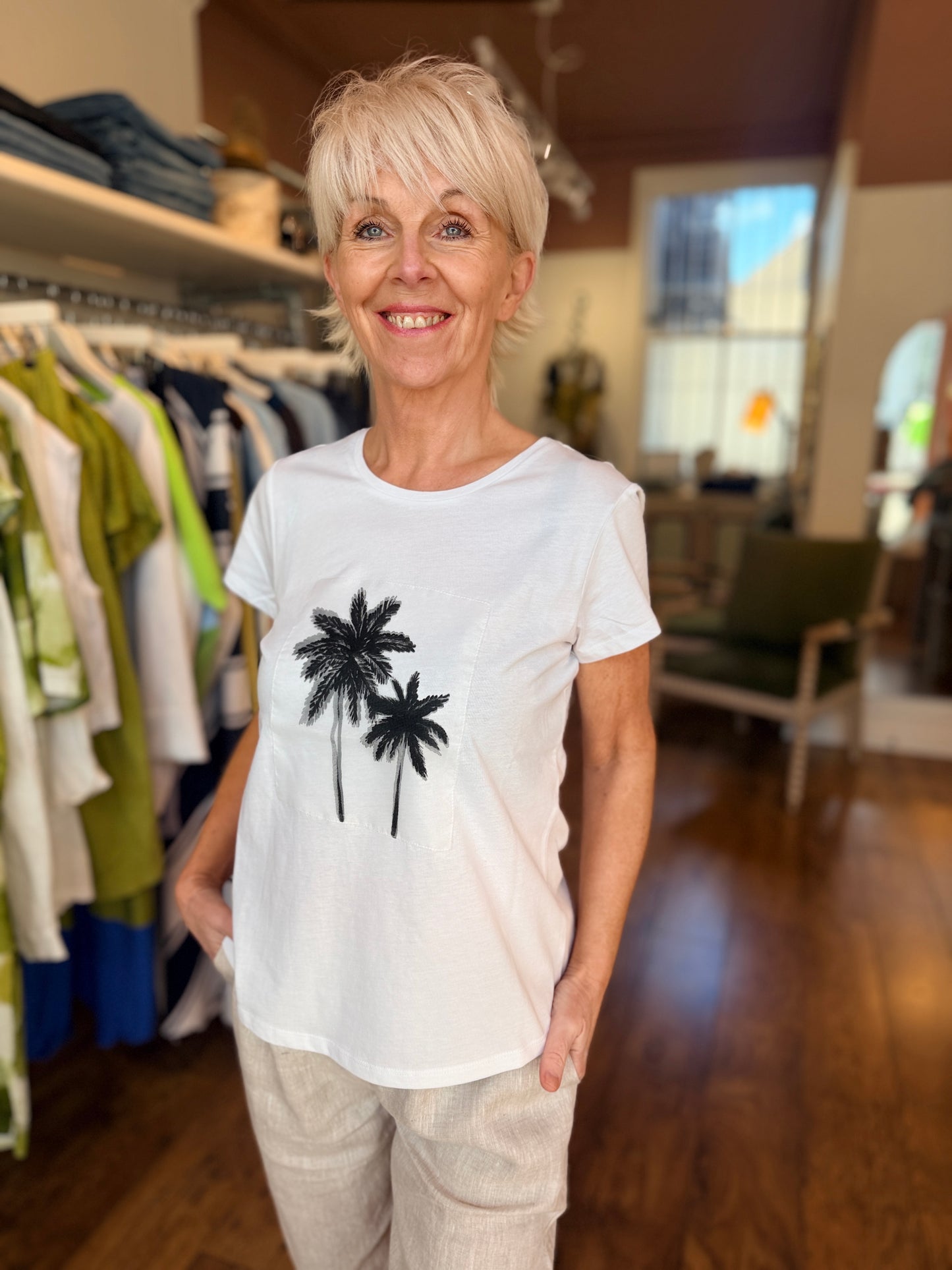 On Form Tee Shady Palms