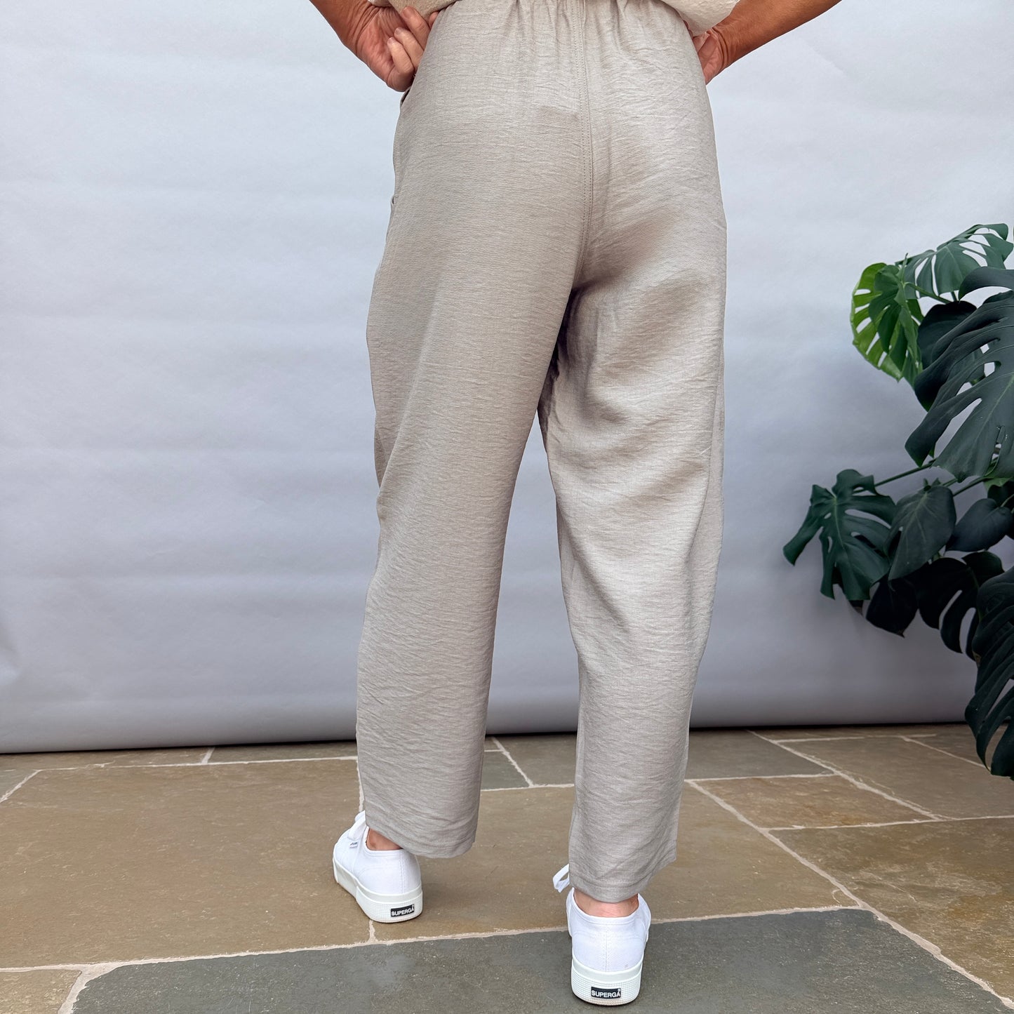 Curved Hem Trouser 158
