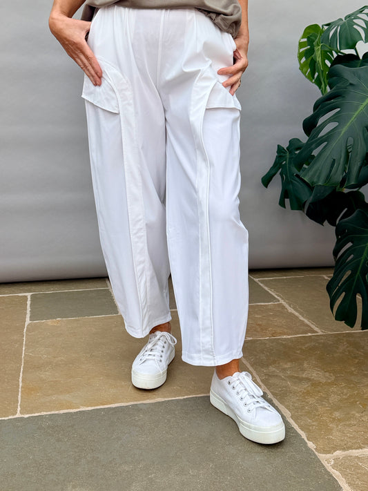 White Baloon Shape Trouser