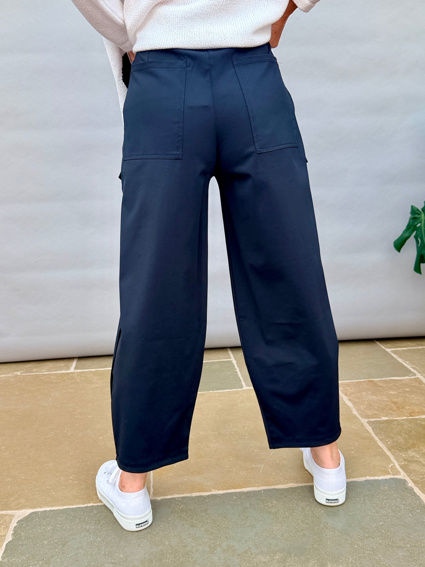 Black Baloon Shape Trouser