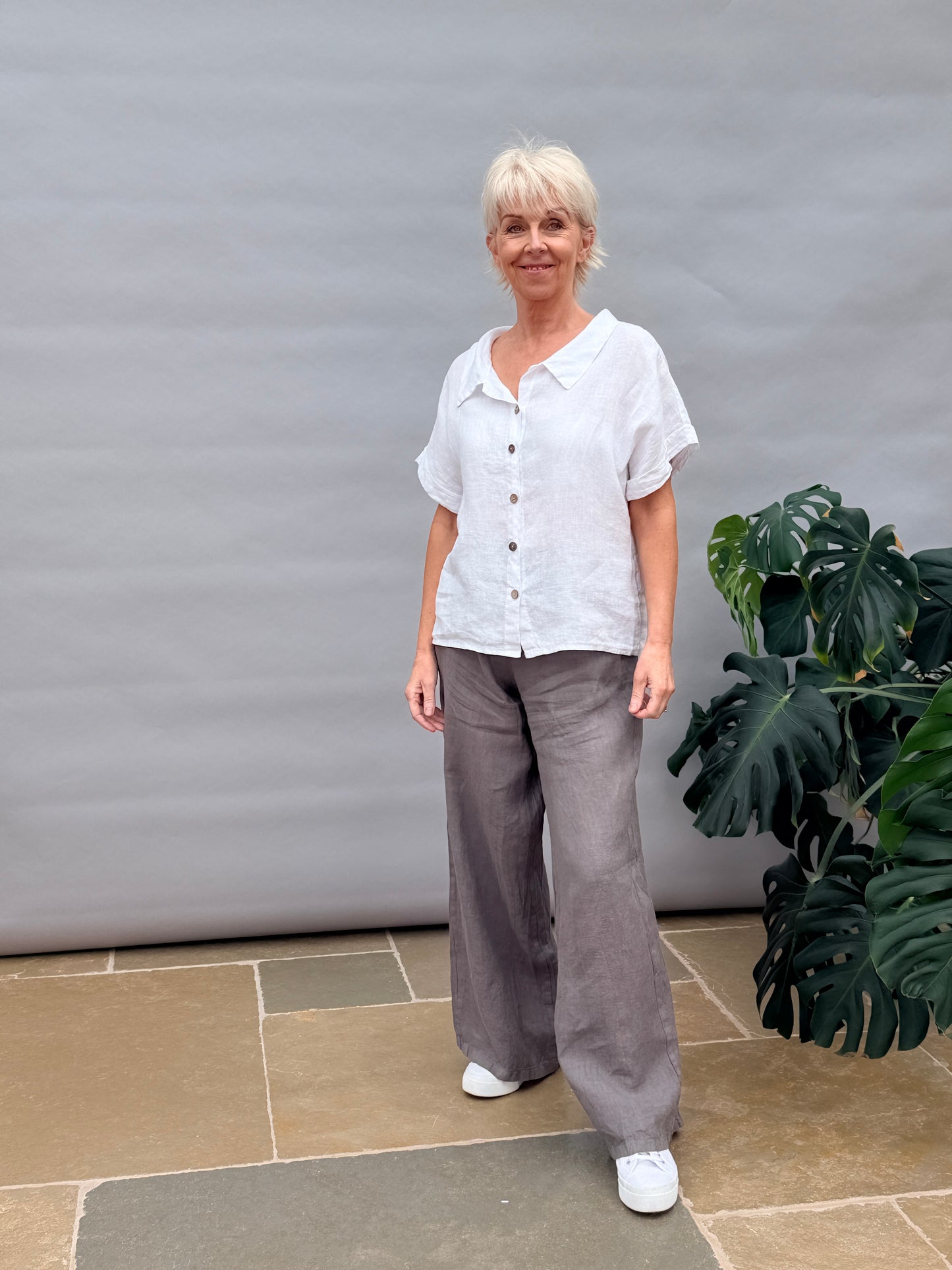 Serenna White Linen Boxy Shirt