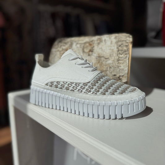 Tulip Laced Shoe White White