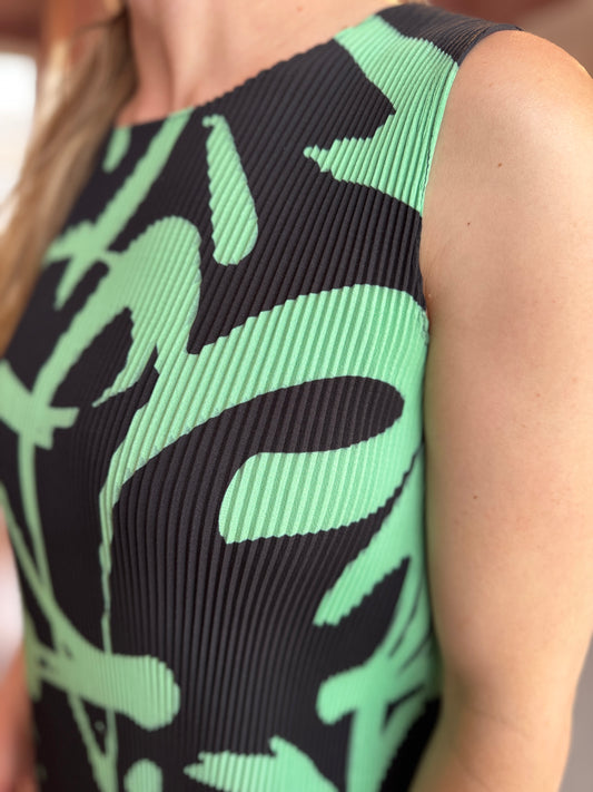 Crinkle Pleated Print Top
