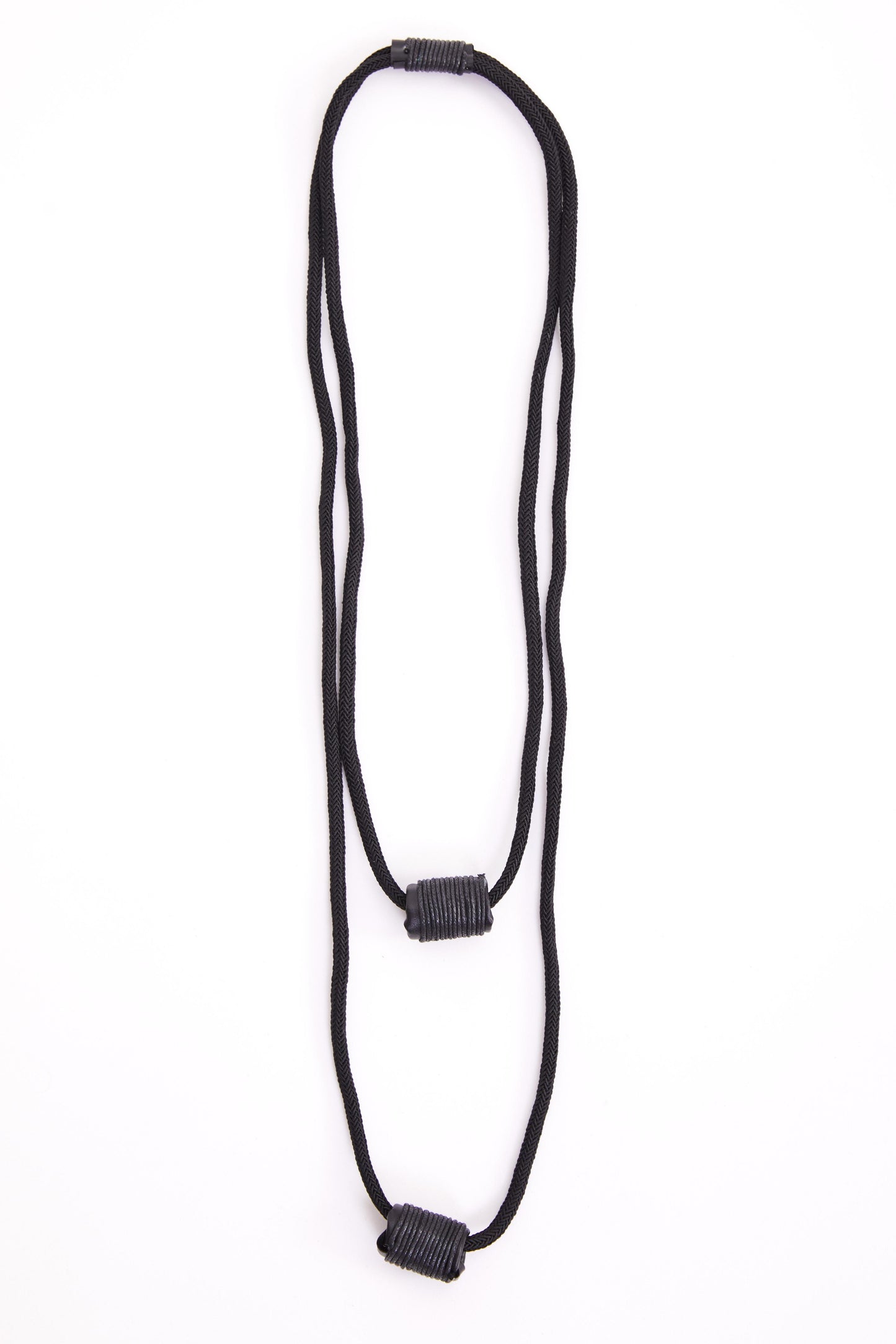 Necklace Black 320